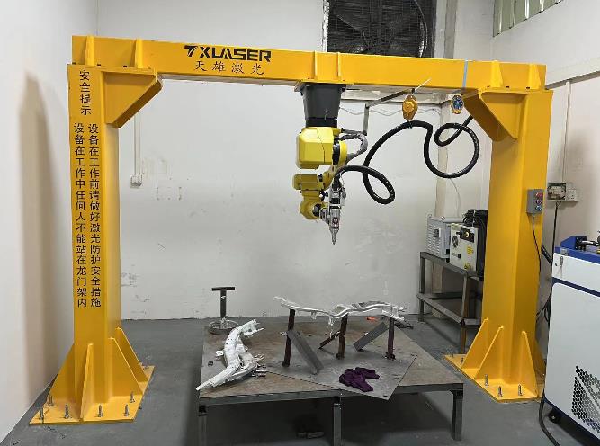 龙门三维激光切割机